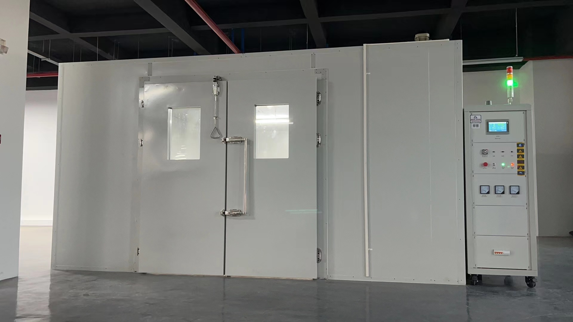 高低温老化房 高低温老化房