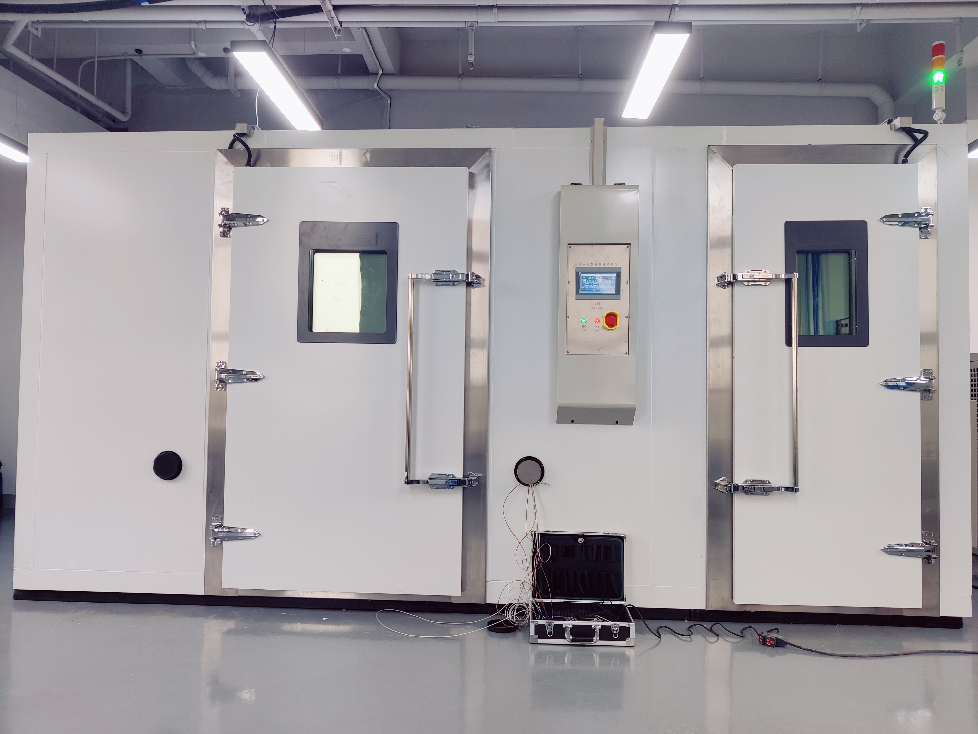 ����ʽ���º�ʪʵ����