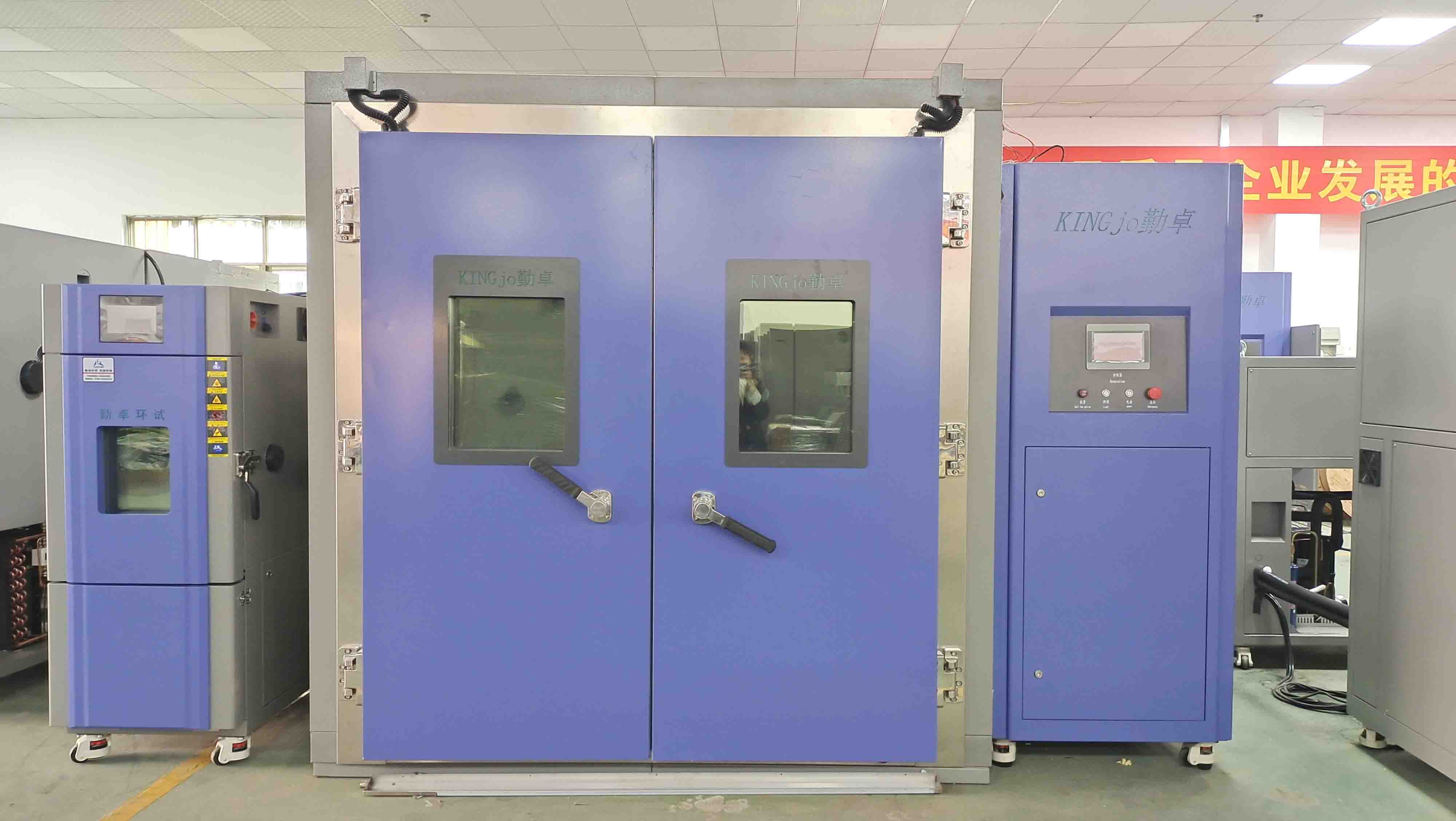 ���͸ߵ����ϻ���