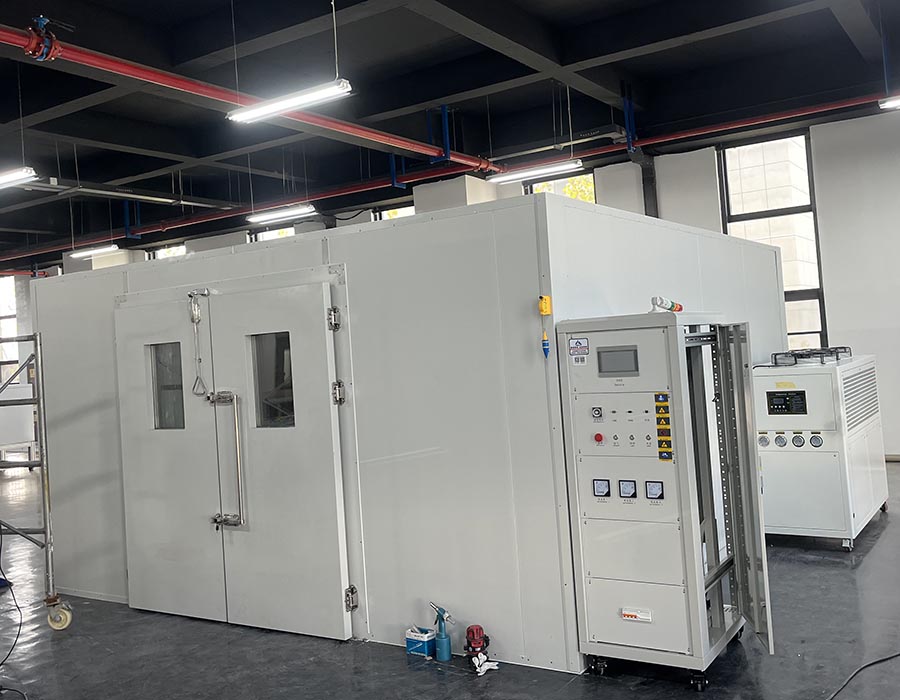 ���͸ߵ���ʵ����