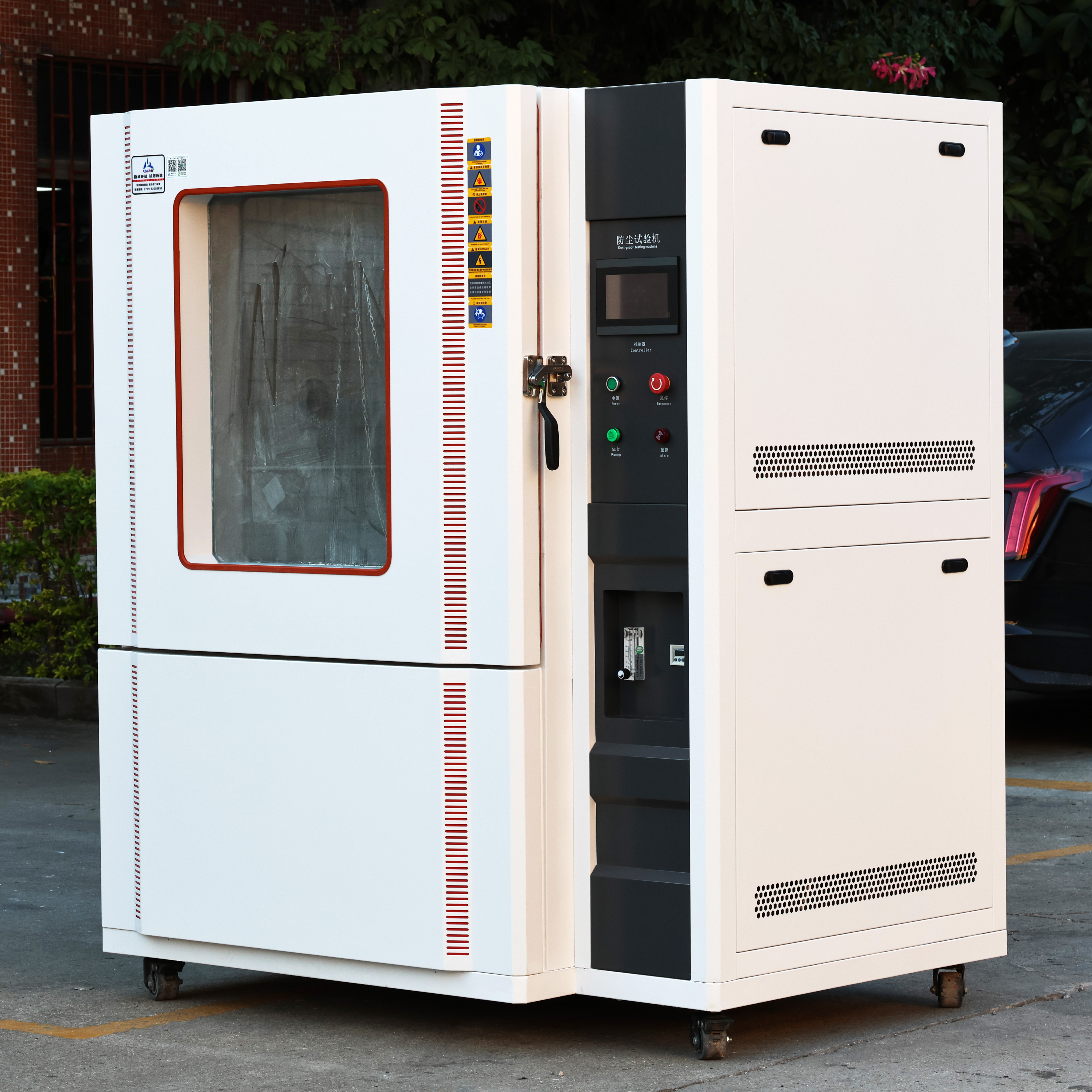 ����������