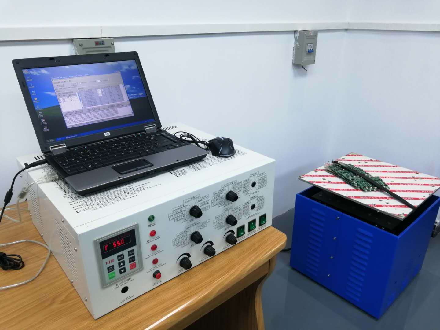 ��̨������